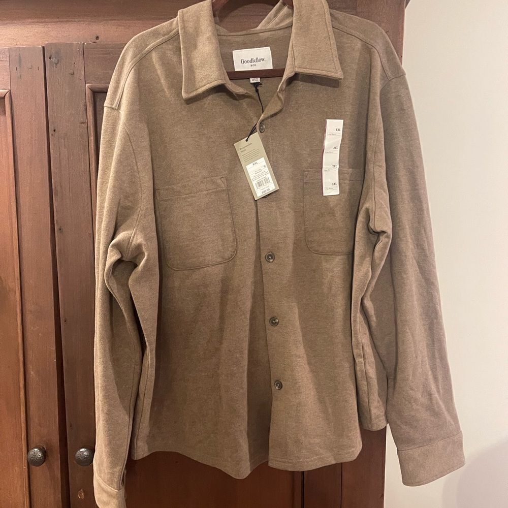 Knit button up shirt NWT - Picture 2 of 4